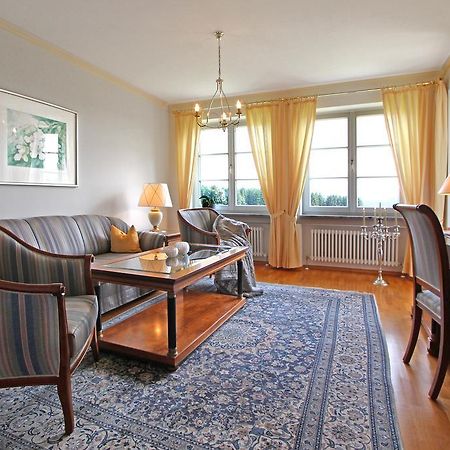 Gaestehaus Schloss Kronburg Dış mekan fotoğraf